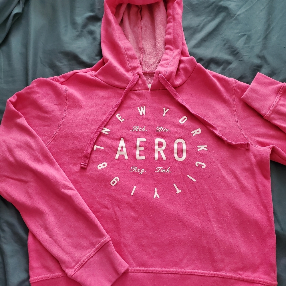 Aero New York Circle Pullover Hoodie